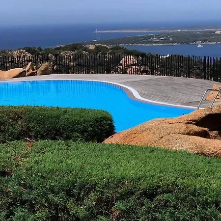 Living Smeralda, 360° Panoramic View * Liscia di Vacca