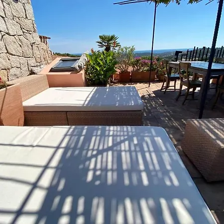 Living Smeralda, 360° Panoramic View Ferienhaus Liscia di Vacca